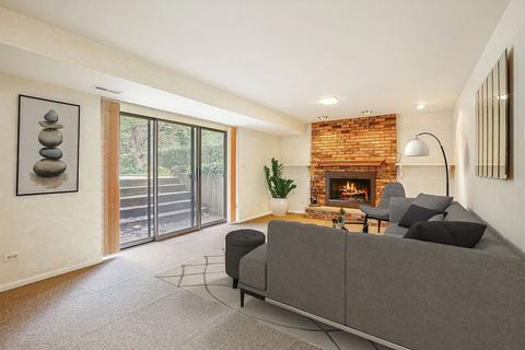 1806 E Apache Ln, Mount Prospect, IL 60056 photo 12