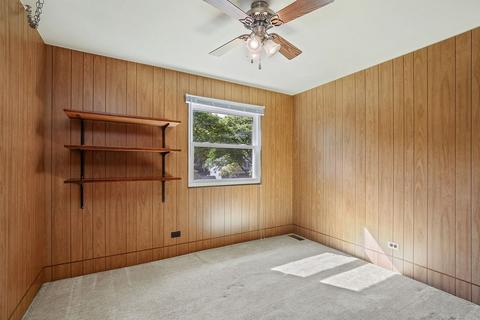 1806 E Apache Ln, Mount Prospect, IL 60056 photo 21