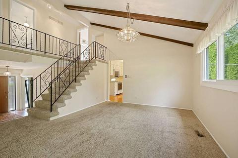 1806 E Apache Ln, Mount Prospect, IL 60056 photo 6