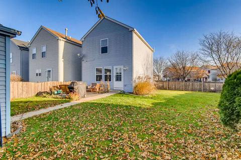 2025 Grayhawk Dr, Aurora, IL 60503 photo 17