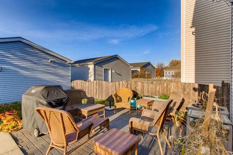2025 Grayhawk Dr, Aurora, IL 60503 photo 16