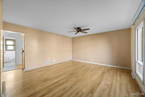 940 N Wheeling Rd, Mount Prospect, IL 60056 photo 2