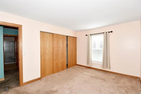 226 Apache Ct, Bolingbrook, IL 60440 photo 15
