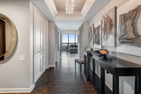 180 E Pearson St #4701, Chicago, IL 60611 photo 2