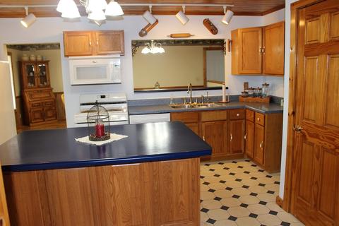 16751 Northfork Rd, Clinton, IL 61727 photo 20