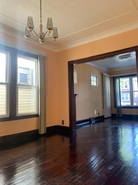7122 S Artesian Ave, Chicago, IL 60629 photo 4