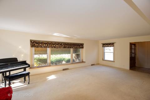 20447 Doria Ln, Olympia Fields, IL 60461 photo 2