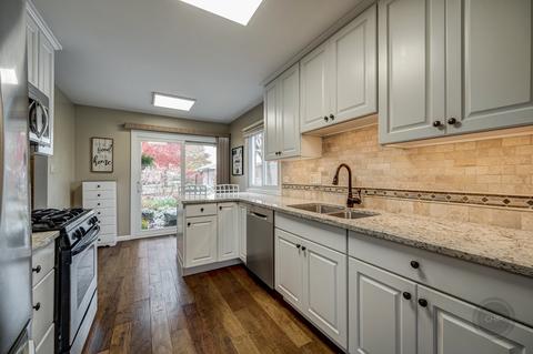 1520 Johnstown Ct, Wheaton, IL 60189 photo 16