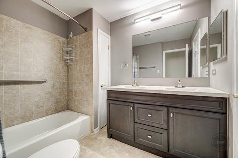 1520 Johnstown Ct, Wheaton, IL 60189 photo 20