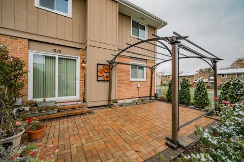 1520 Johnstown Ct, Wheaton, IL 60189 photo 42