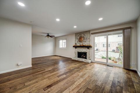 1520 Johnstown Ct, Wheaton, IL 60189 photo 6
