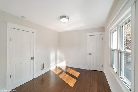 2522 E 74th St, Chicago, IL 60649 photo 11