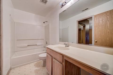 752 County Line Rd, Aurora, IL 60502 photo 22