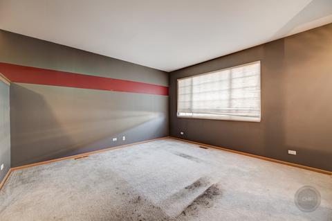 752 County Line Rd, Aurora, IL 60502 photo 7