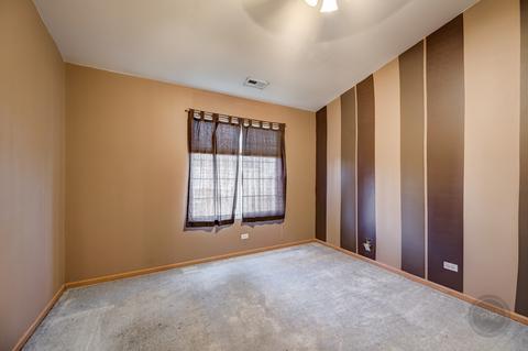 752 County Line Rd, Aurora, IL 60502 photo 19