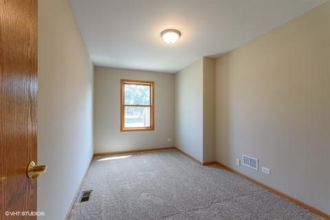 1008 Casey Dr, Minooka, IL 60447 photo 18