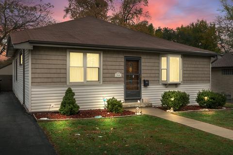 5144 Ridge Ave, Hillside, IL 60162 photo 2