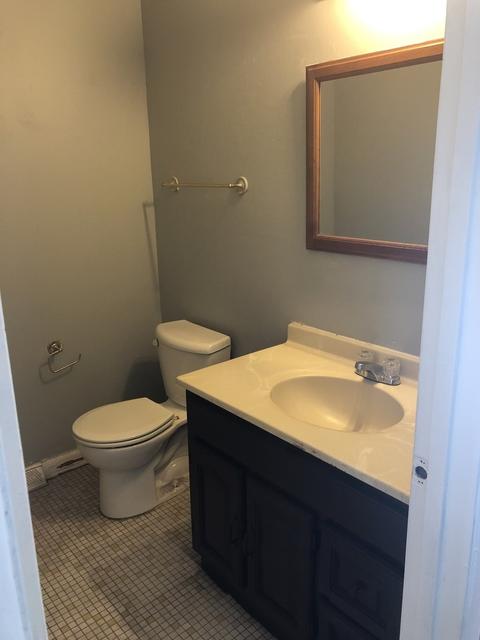 8965 Lyons St, Des Plaines, IL 60016 photo 16