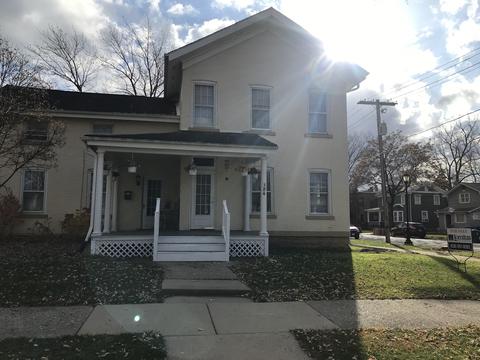 384 Spruce St, Aurora, IL 60506 photo 3