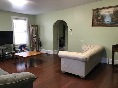384 Spruce St, Aurora, IL 60506 photo 9