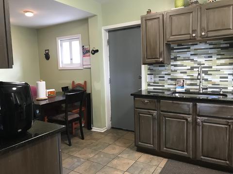 384 Spruce St, Aurora, IL 60506 photo 13