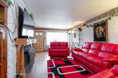 3113 Phillips Ave, Steger, IL 60475 photo 4