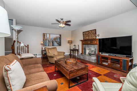 3740 Grayhawk Dr, Algonquin, IL 60102 photo 18