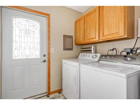 2303 Appleby Dr, Wheaton, IL 60189 photo 16