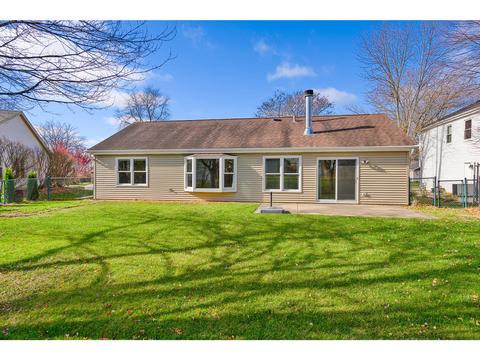 2303 Appleby Dr, Wheaton, IL 60189 photo 17