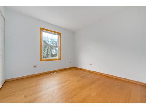 2303 Appleby Dr, Wheaton, IL 60189 photo 14