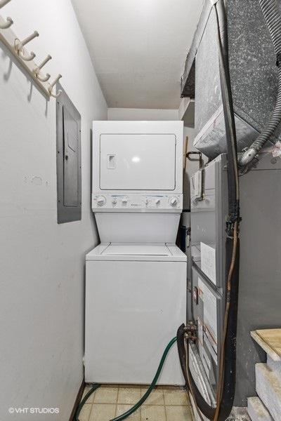 1302 E Washington St #E3, Des Plaines, IL 60016 photo 9