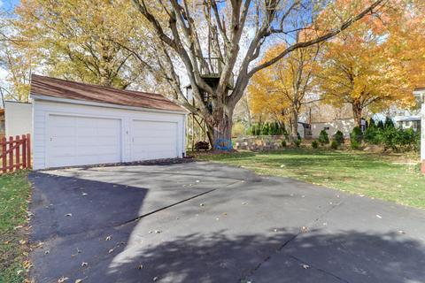 903 N School St, Normal, IL 61761 photo 8