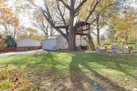 903 N School St, Normal, IL 61761 photo 16