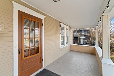 332 Plum St, Aurora, IL 60506 photo 2