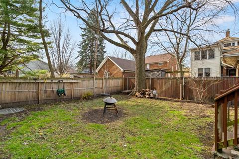 332 Plum St, Aurora, IL 60506 photo 15