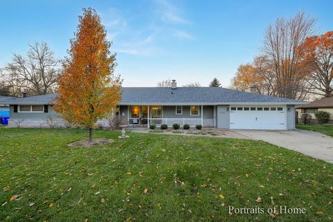 2102 Driving Park Rd, Wheaton, IL 60187 photo 2