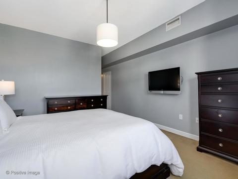5 E 14th Pl #1305, Chicago, IL 60605 photo 13