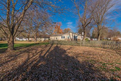 14653 Brian Dr, Bloomington, IL 61705 photo 5