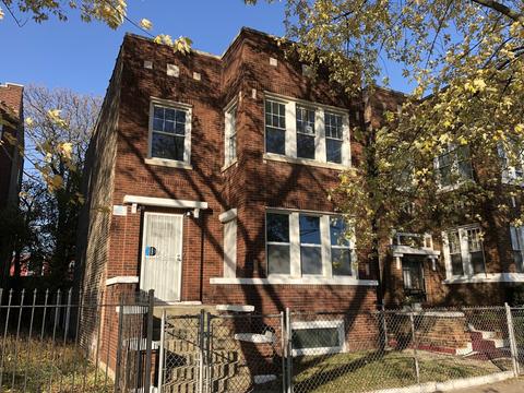 1530 E 72nd Pl, Chicago, IL 60619 photo 1