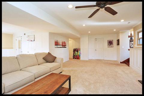 709 N Maple St, Itasca, IL 60143 photo 23