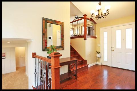 709 N Maple St, Itasca, IL 60143 photo 2