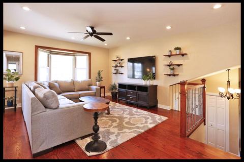 709 N Maple St, Itasca, IL 60143 photo 5