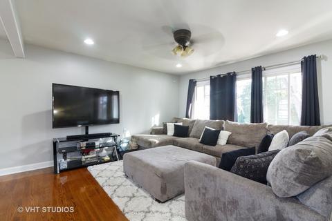 1270 Forest Ave, Aurora, IL 60505 photo 4