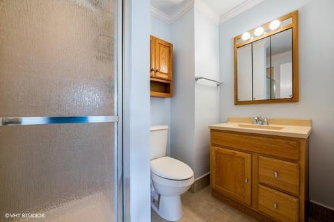 2816 Rolling Meadows Dr, Naperville, IL 60564 photo 13