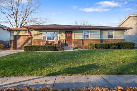 3004 E Washington St, Bloomington, IL 61701 photo 4