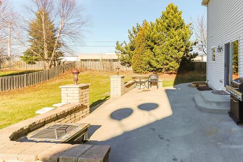 120 Ruzich Dr, Bartlett, IL 60103 photo 24