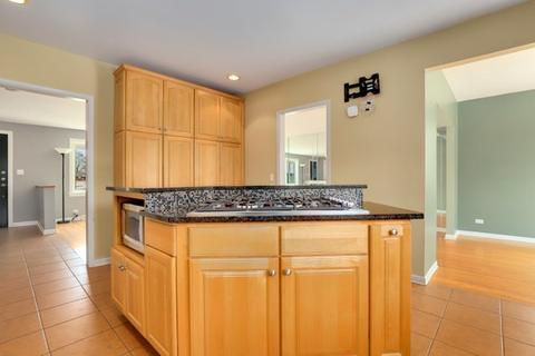 1113 Pfingsten Rd, Glenview, IL 60025 photo 12
