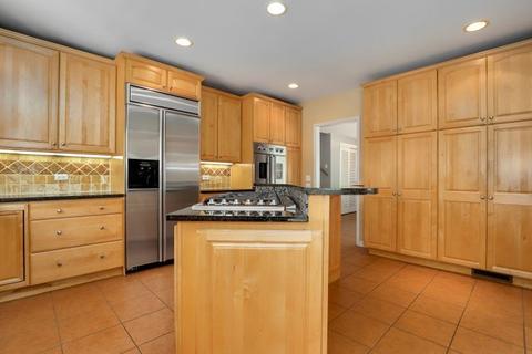 1113 Pfingsten Rd, Glenview, IL 60025 photo 11