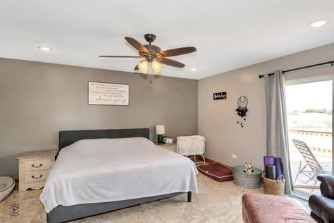 552 E Delite Inn Rd, Beecher, IL 60401 photo 9