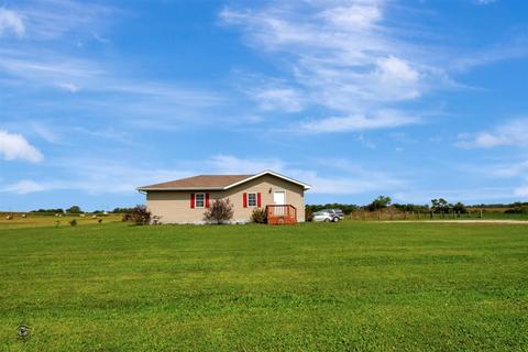 552 E Delite Inn Rd, Beecher, IL 60401 photo 1